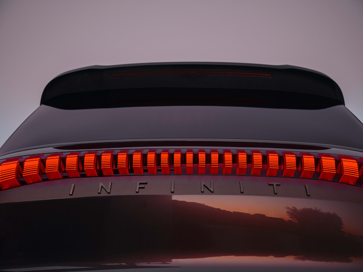 The trunk view of INFINITI QX Monograph concept with glowing brake lights